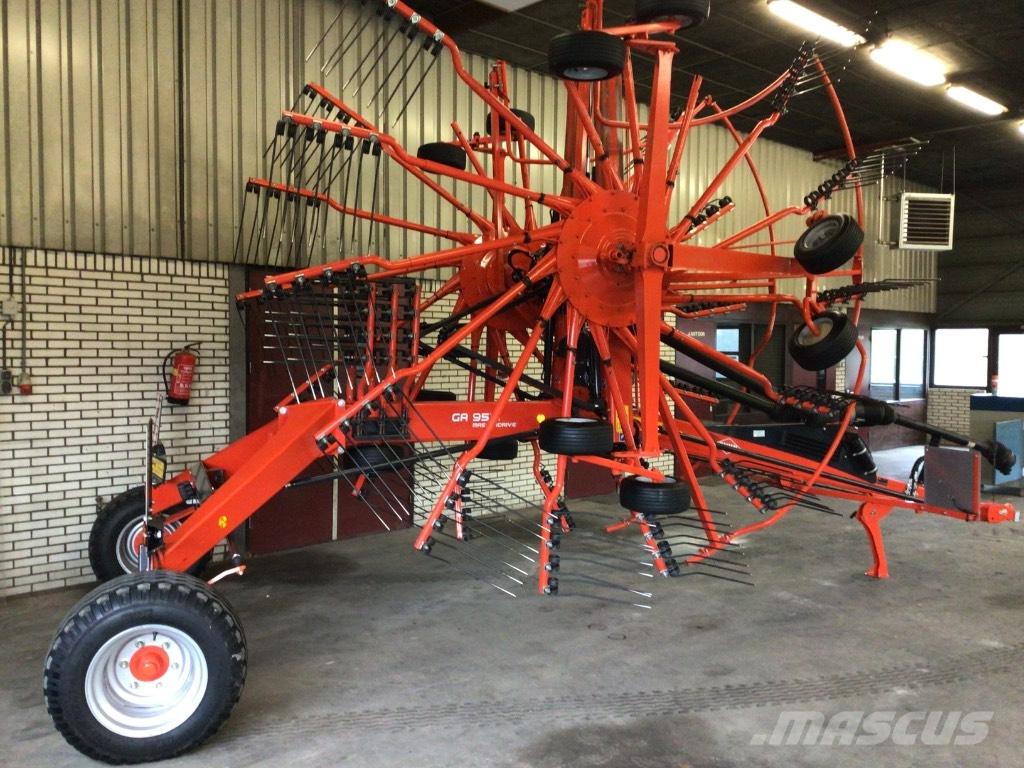 Kuhn GA 9531 料堆整形机