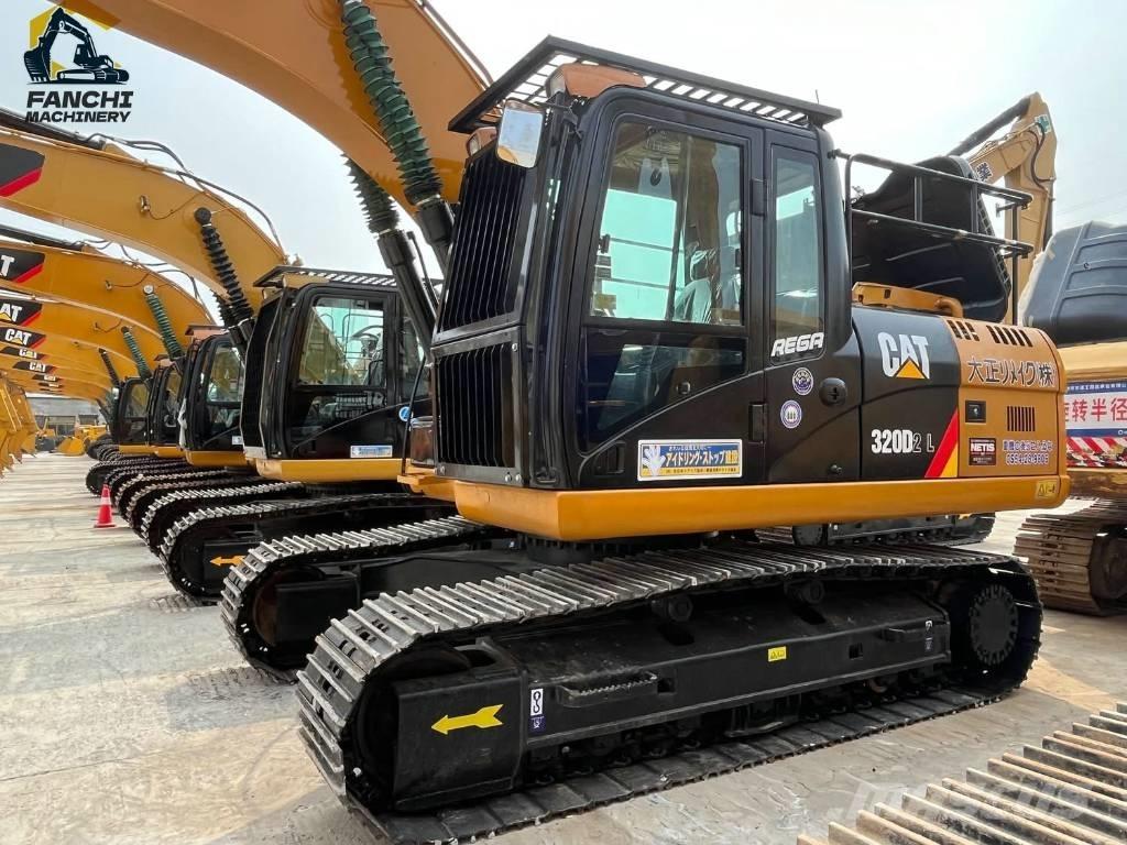 CAT 320D 中型挖掘机