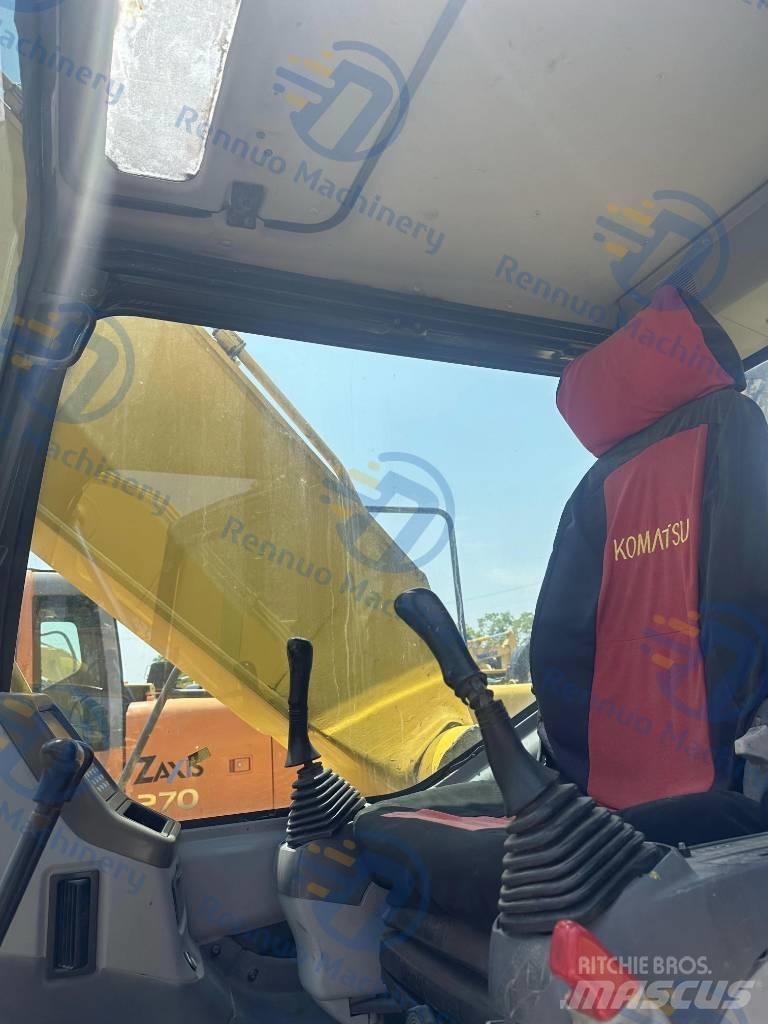 Komatsu PC220-7 履带挖掘机