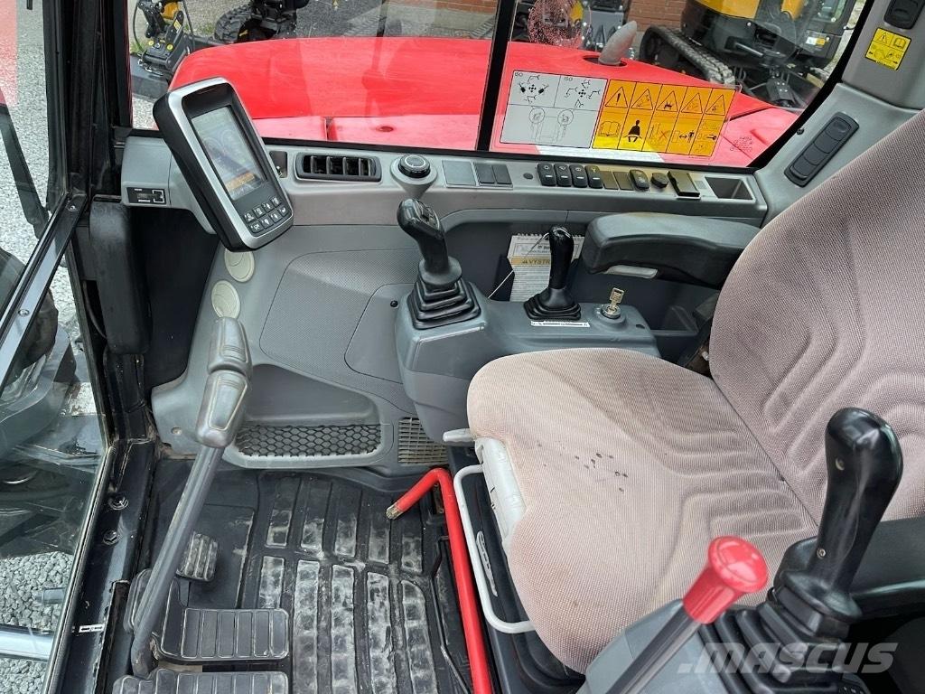 Bobcat E 85 中型挖掘机