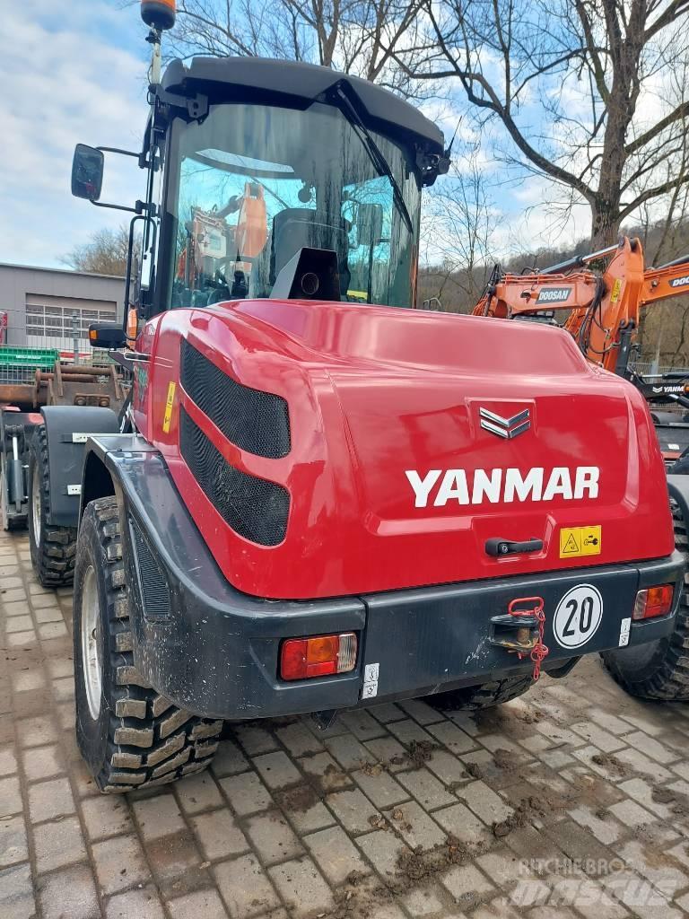 Yanmar V 100 轮式装载机