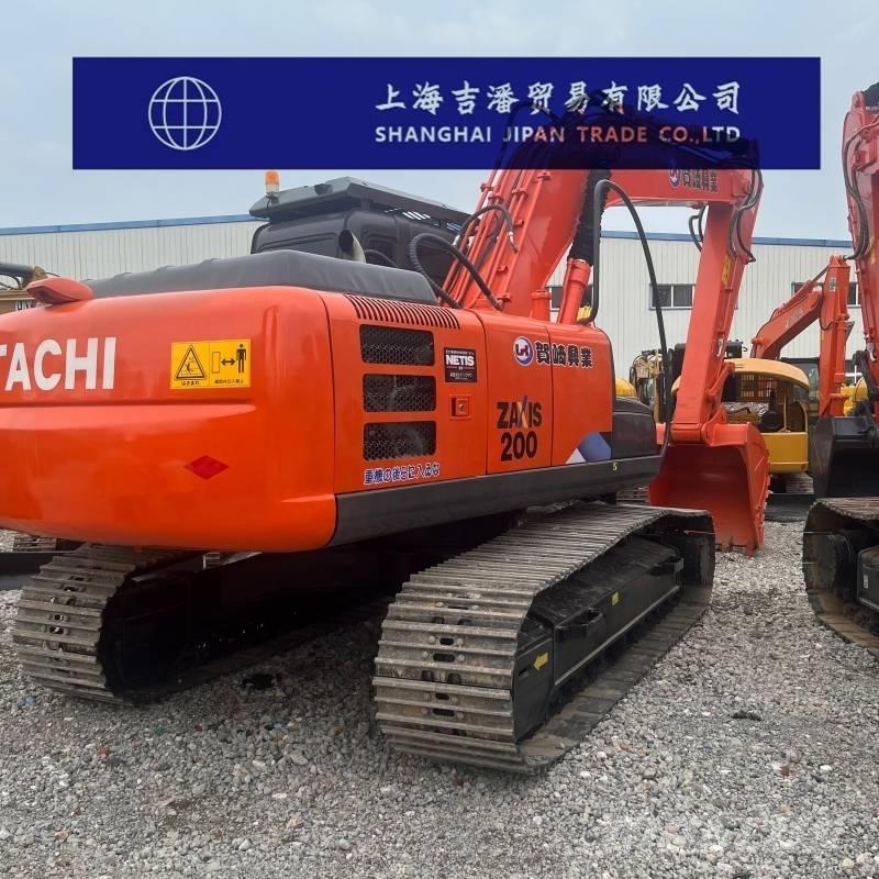 Hitachi ZX 200 履带挖掘机