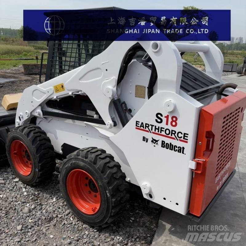 Bobcat S 18 滑移装载机