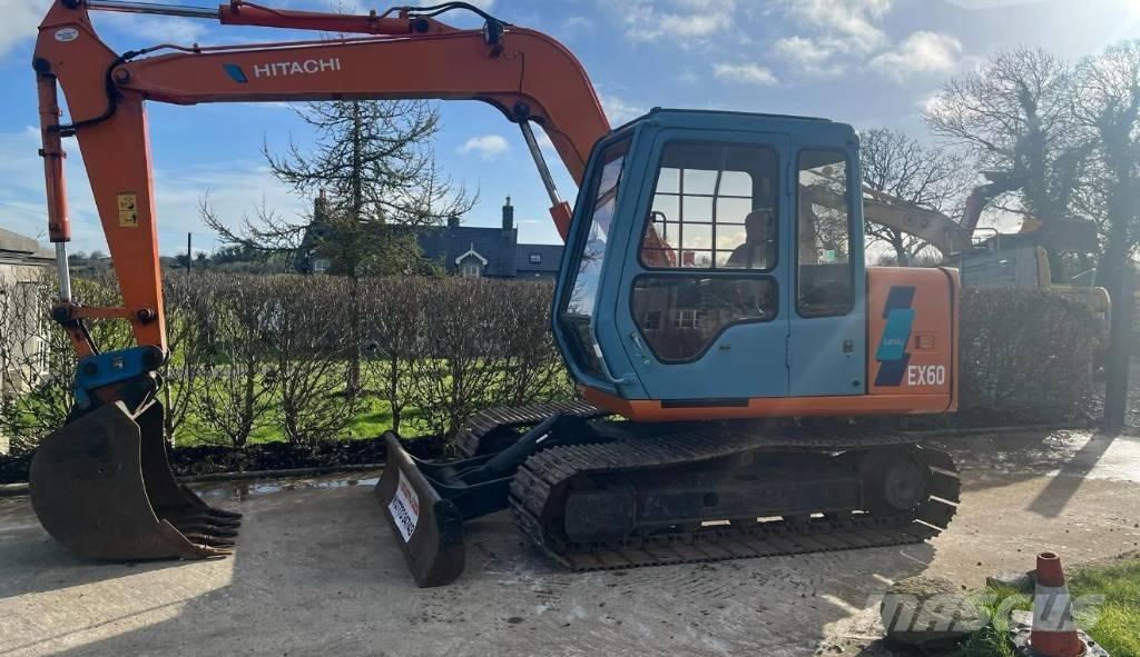 Hitachi EX 60-3 中型挖掘机