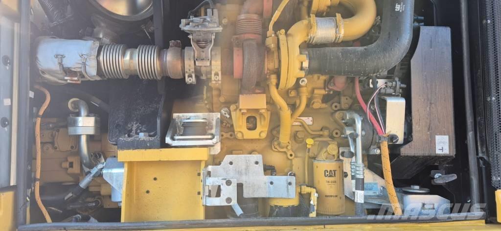 CAT M 315 F 轮式挖掘机