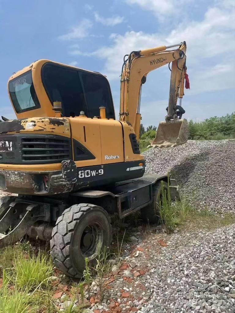 Hyundai 60W-9 轮式挖掘机