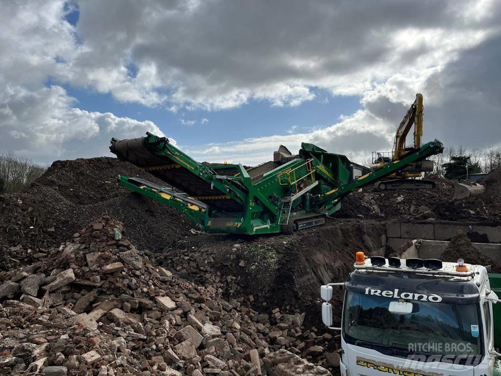 McCloskey R155 移动式筛分机