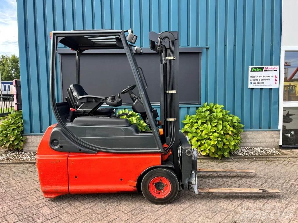 Linde E16-02 电动叉车