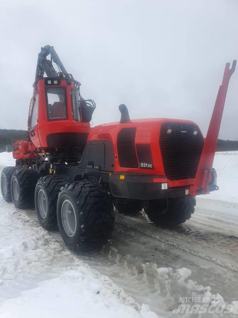 Komatsu 931 XC 收割机