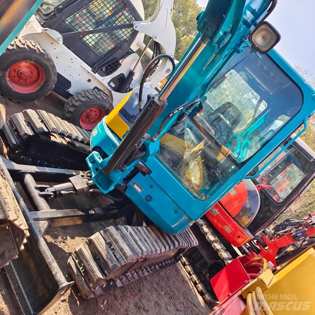 Kubota U 35 小型挖掘机