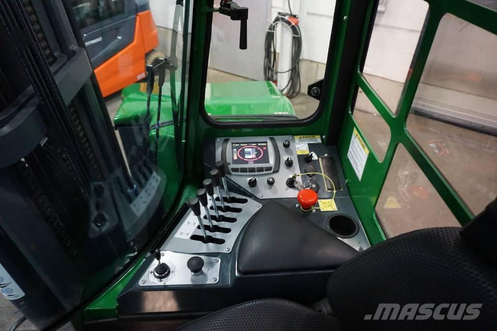 Combilift C4500ET 四轮前移式叉车
