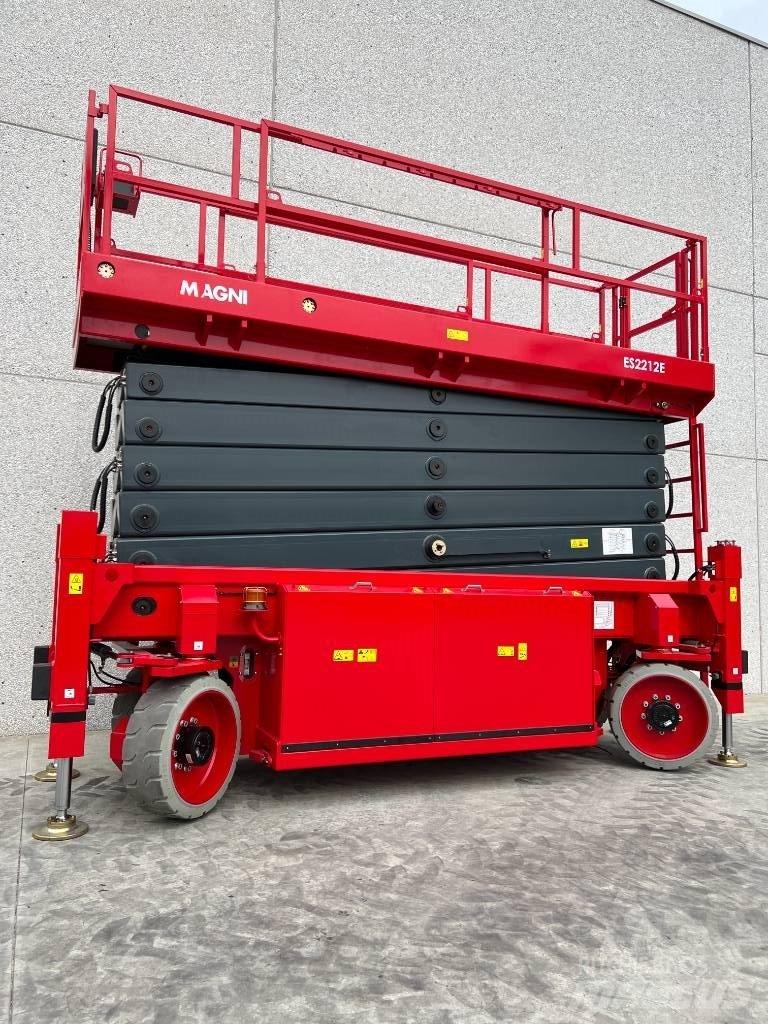 Magni ES2212E 剪叉式升降机