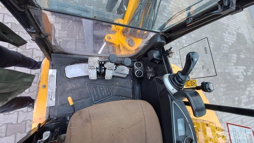 JCB 8050 小型挖掘机