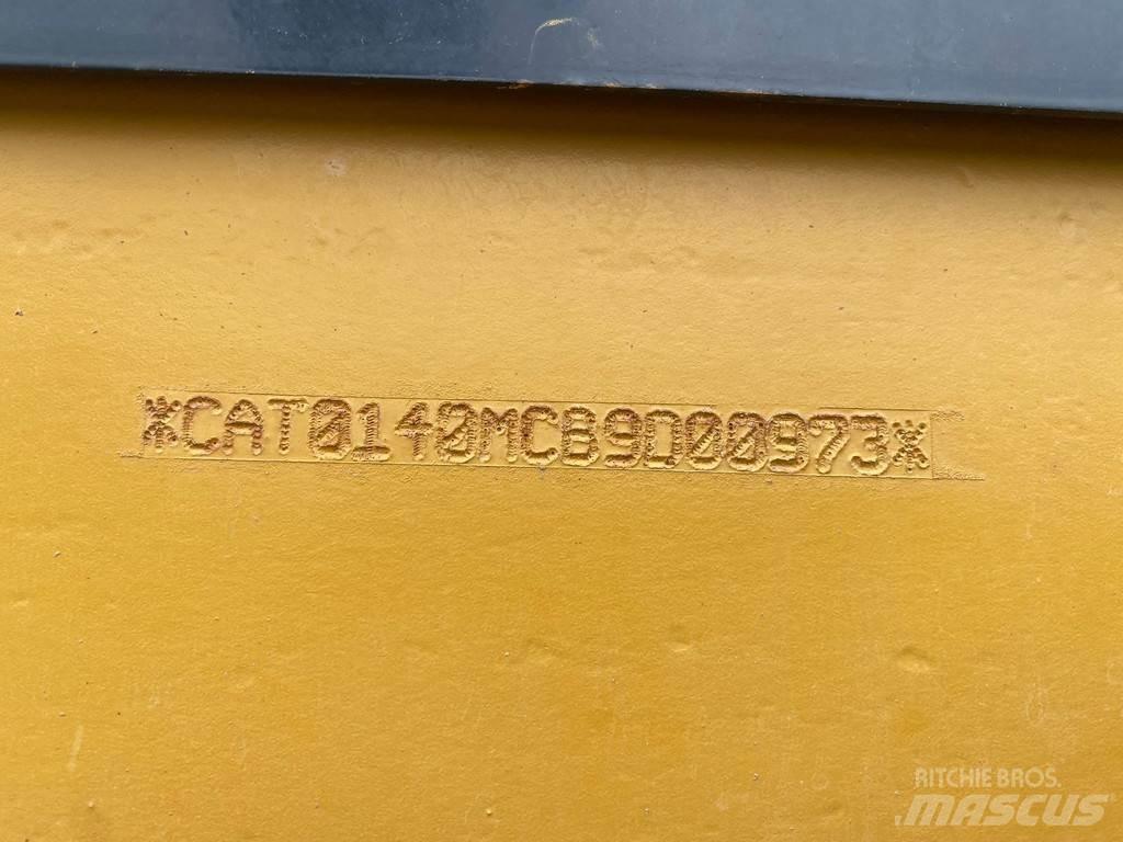 CAT 140M 平地机/推土机