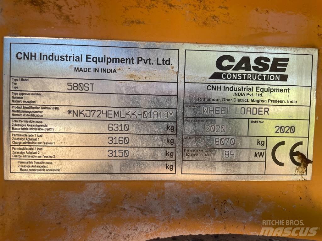 CASE 580 ST 反铲装载机