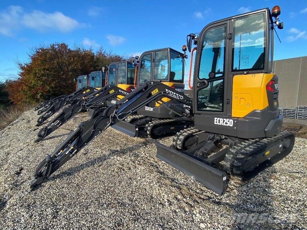 Volvo ECR 25 D 小型挖掘机