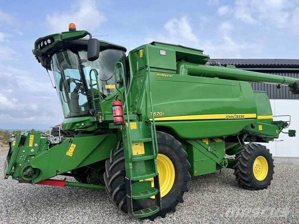 John Deere T 670 i 联合收割机