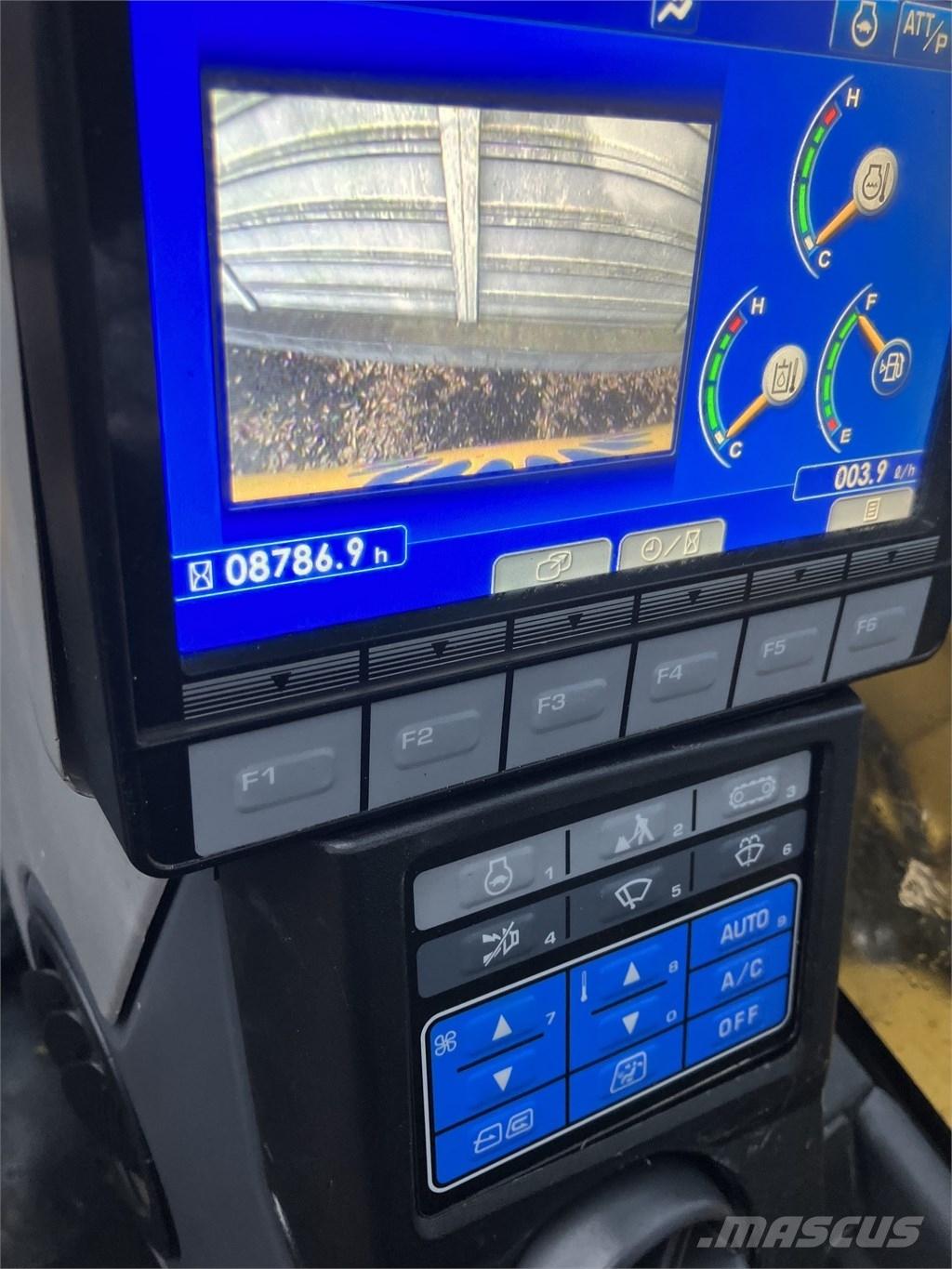 Komatsu PC 88 MR-10 中型挖掘机
