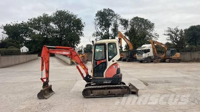 Kubota U 25-3 小型挖掘机