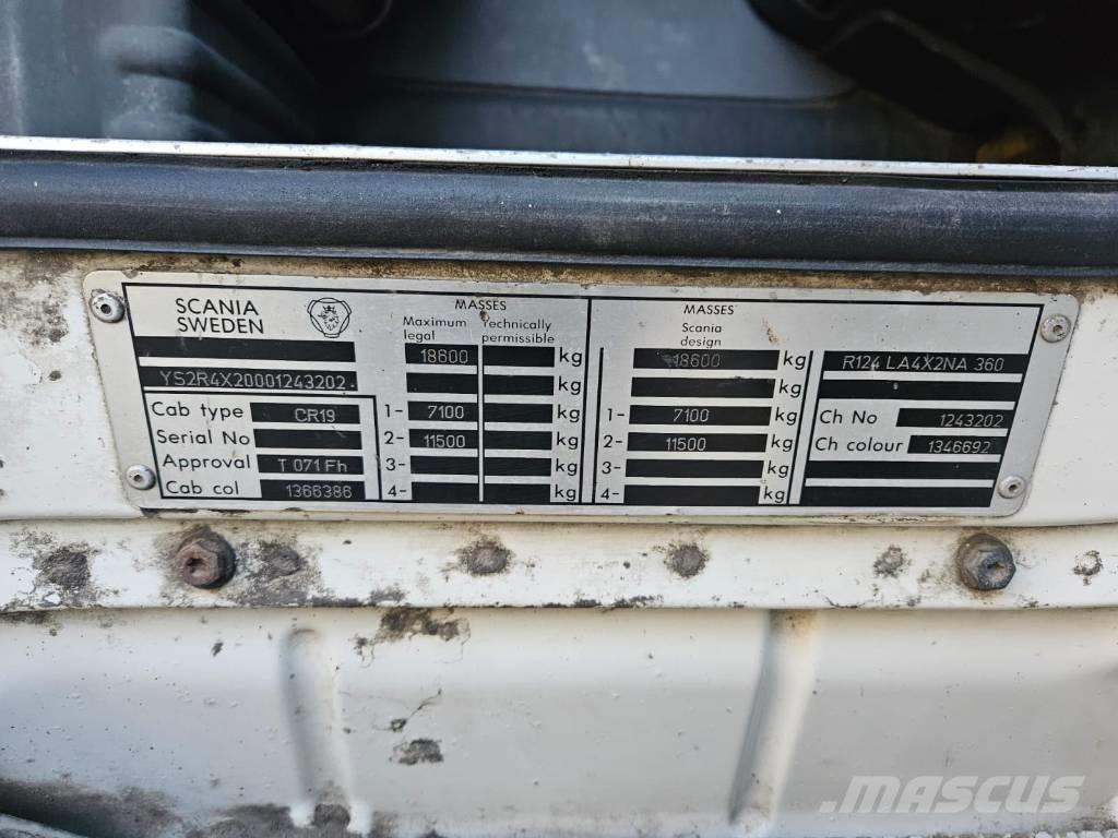 Scania 124 L 360 牵引车