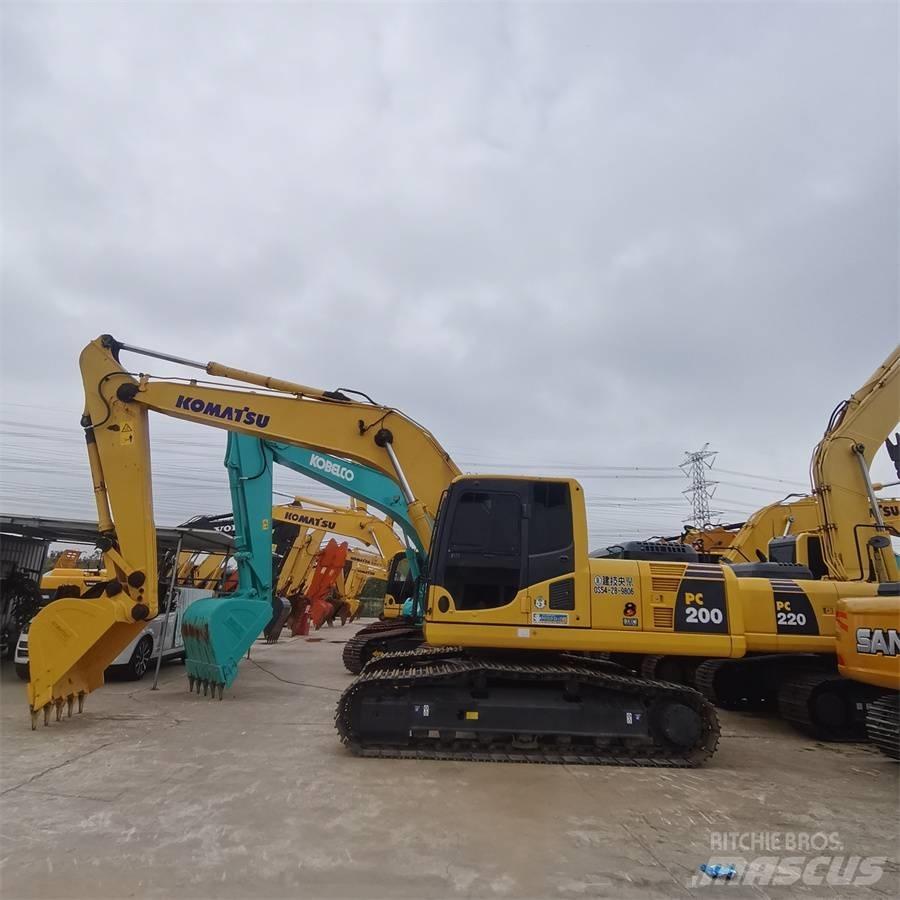 Komatsu pc200-8 履带挖掘机