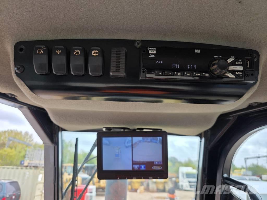 CAT D 5 K 2 LGP 履带式推土机