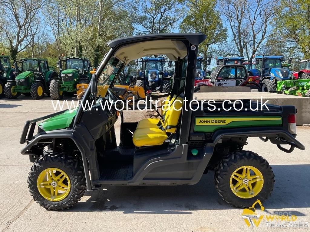 John Deere Gator 全地形车
