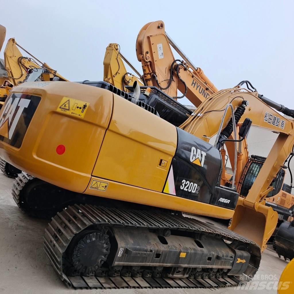 CAT 320 D 履带挖掘机