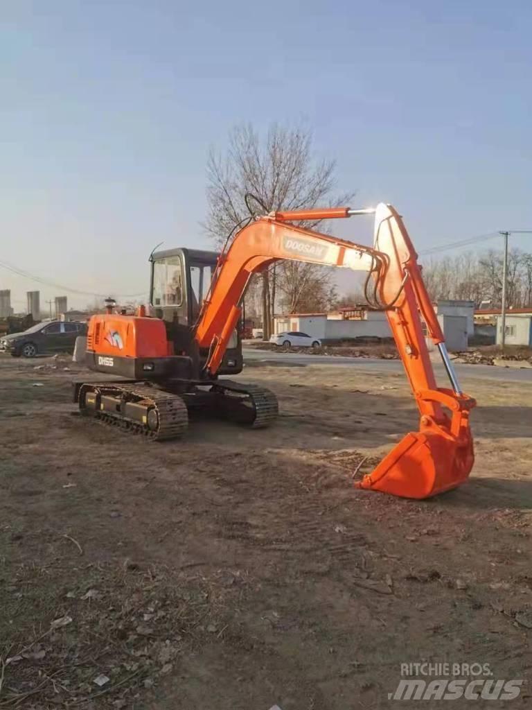 Doosan DH 55 小型挖掘机