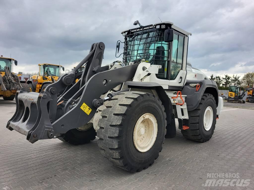 Volvo L 110 H 轮式装载机