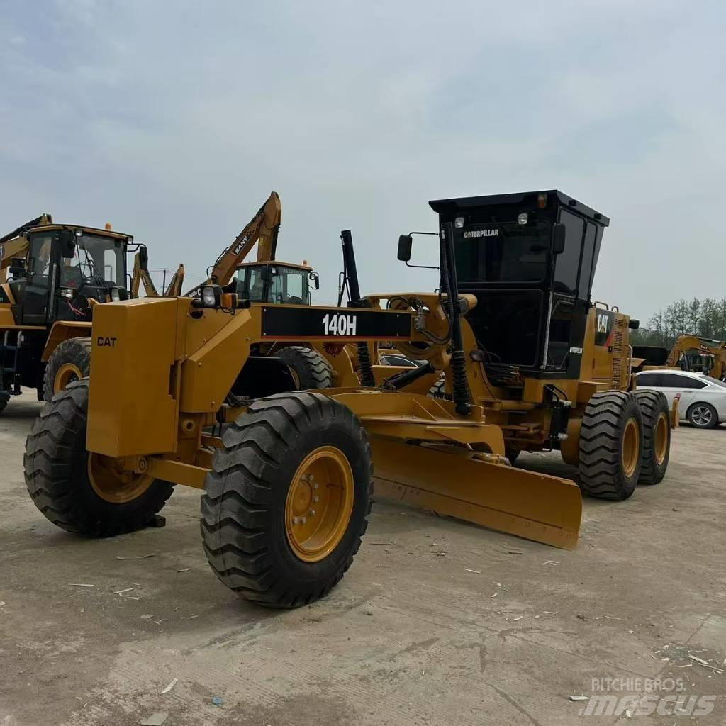 CAT 140 H 平地机/推土机