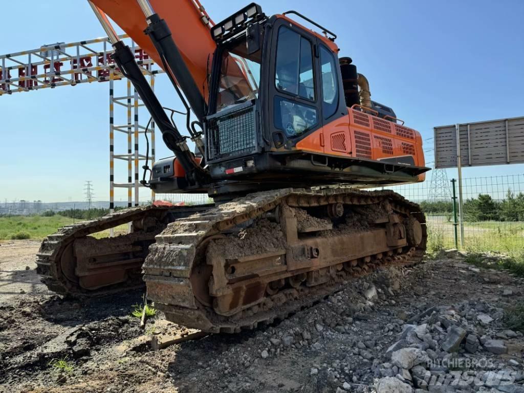 Doosan 520LC-9C 履带挖掘机