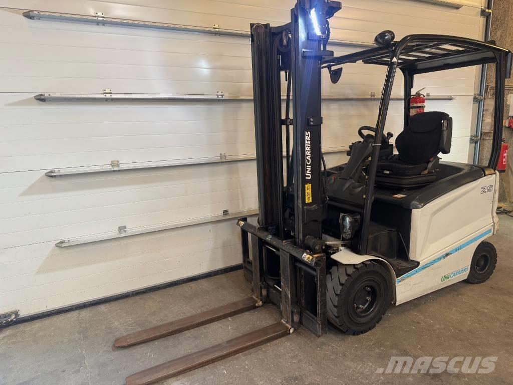 UniCarriers MX 25 电动叉车