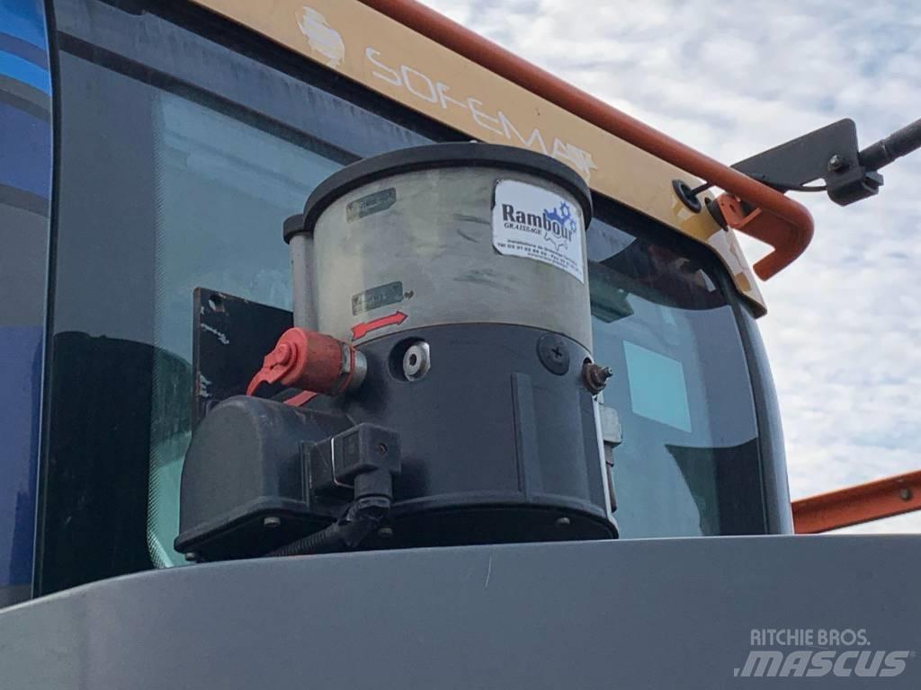 Volvo ECR145EL 履带挖掘机