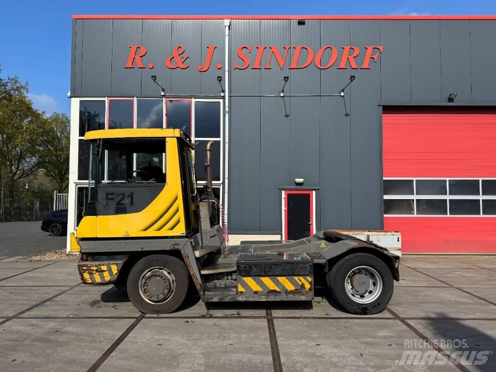 Terberg RT283 码头牵引车