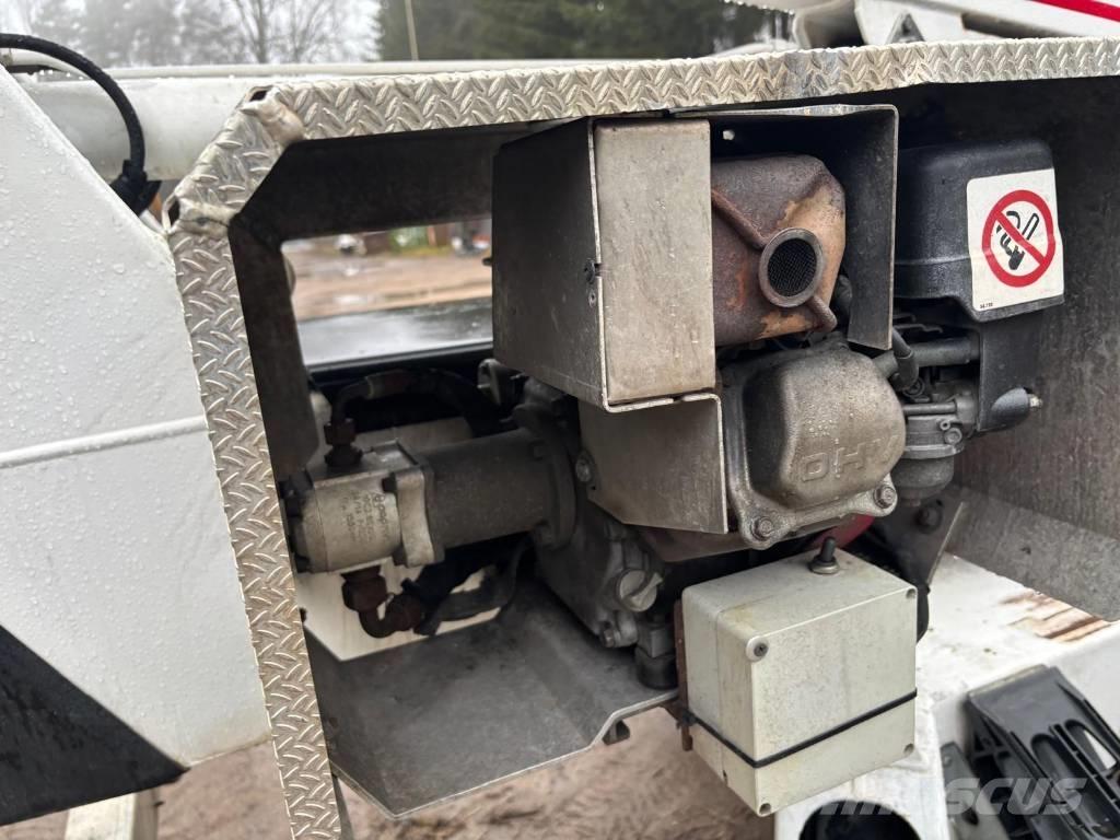 Dino 135 T 拖拉移动式高空作业平台