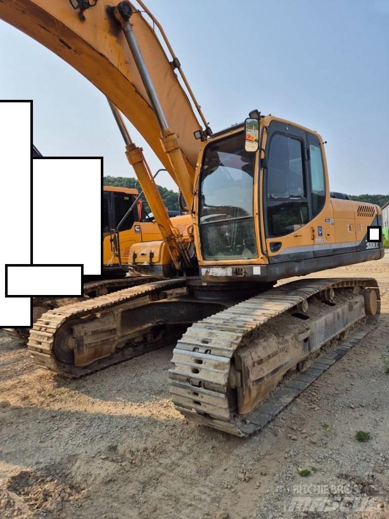 Hyundai Robex 300 LC 履带挖掘机