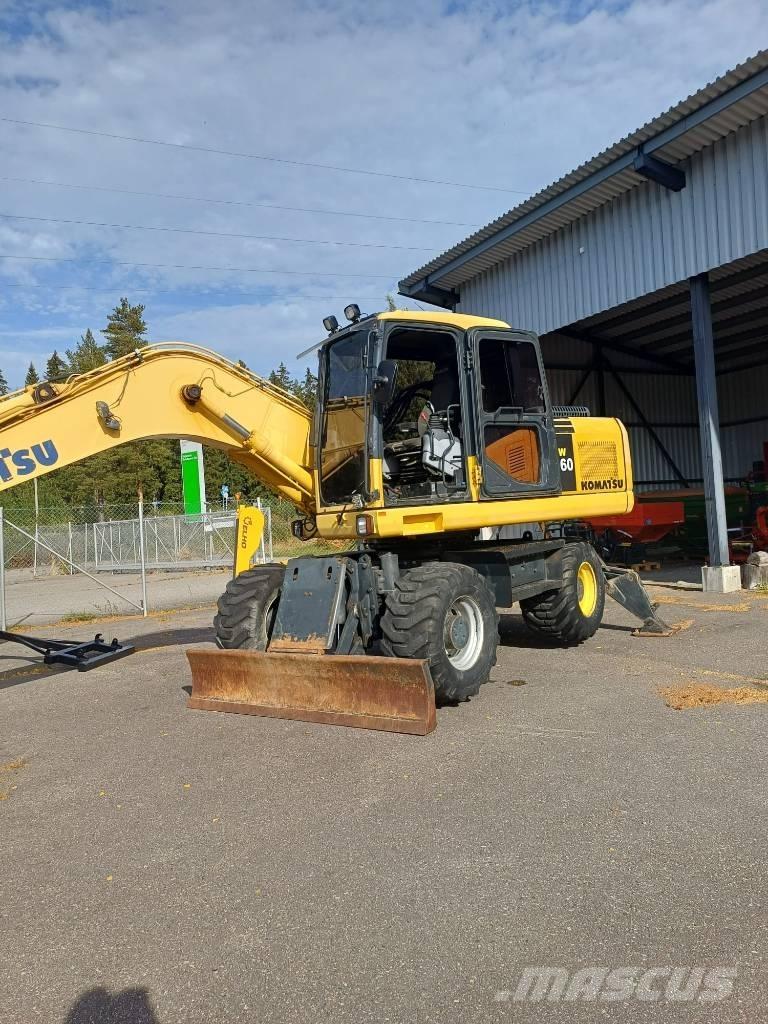 Komatsu PW 160-7-4x4 轮式挖掘机