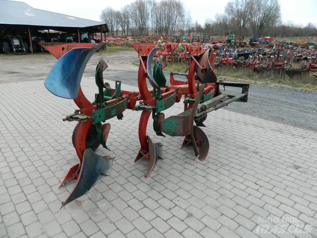 Kverneland 3 双向犁