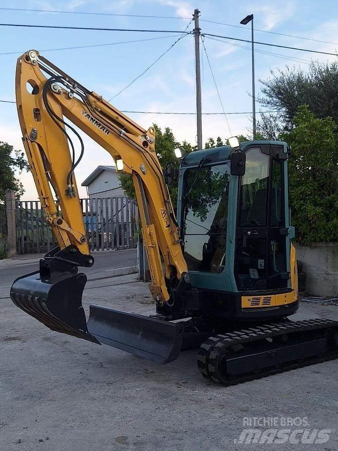 Yanmar VIO38 小型挖掘机