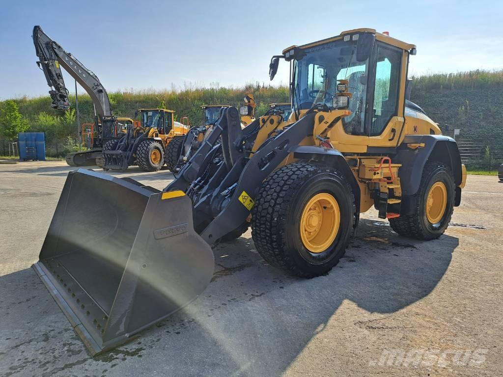 Volvo L60H2 轮式装载机