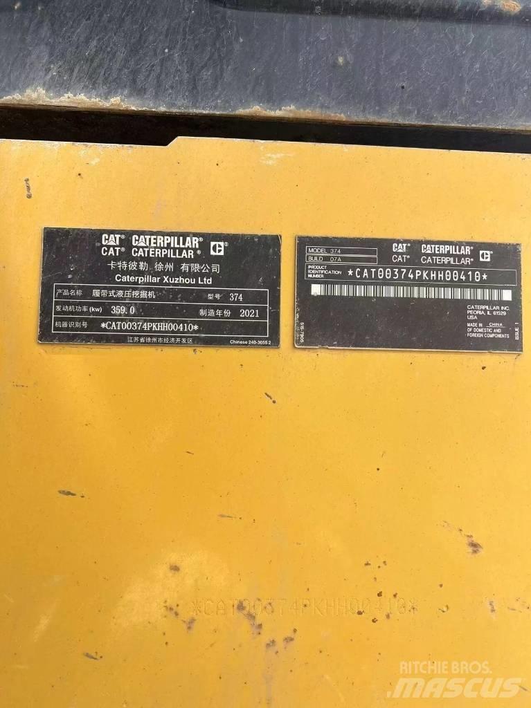 CAT 374 履带挖掘机