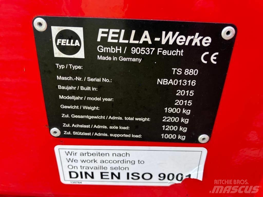 Fella TS 880 料堆整形机