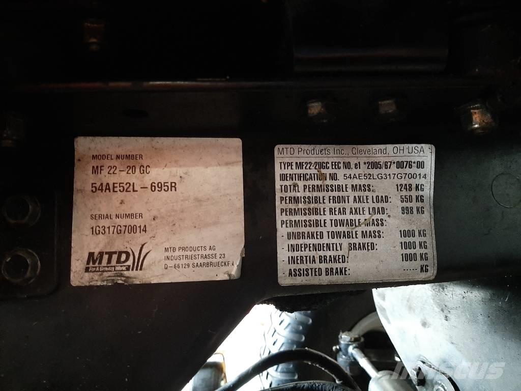 Cub Cadet 5264 小型拖拉机