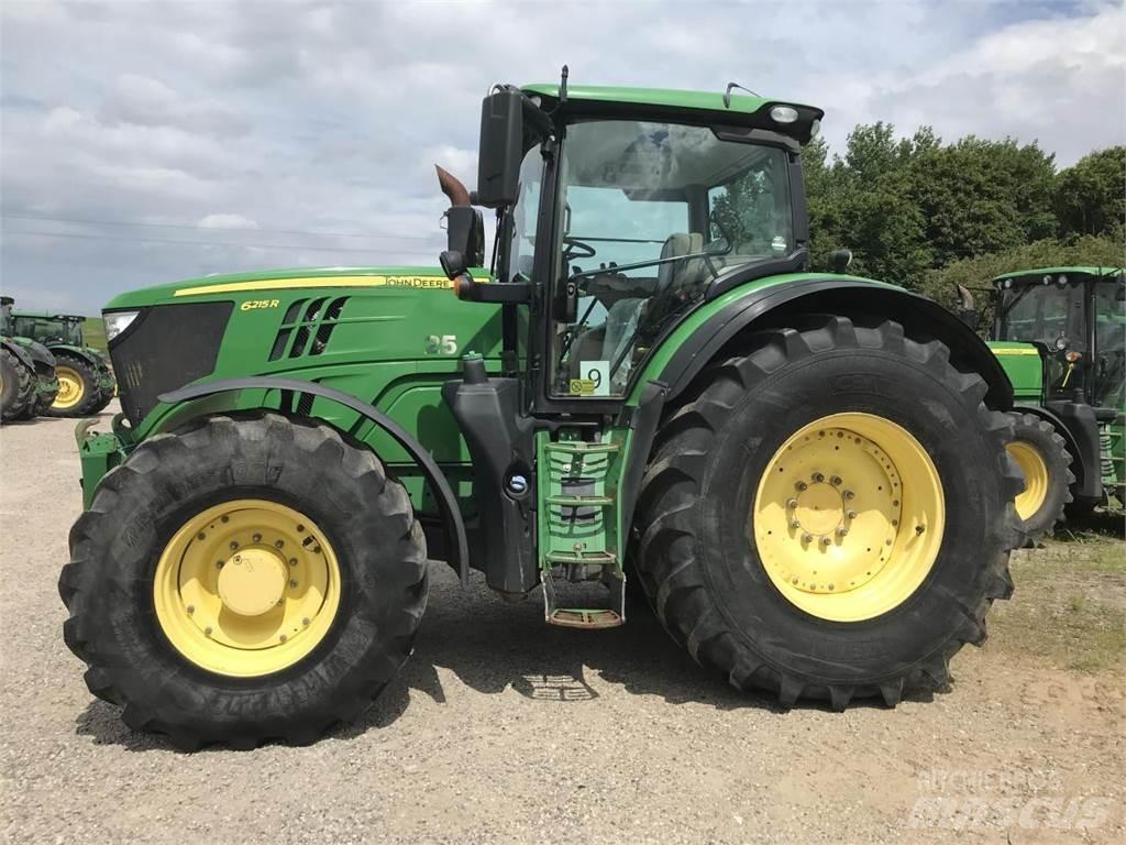John Deere 6215R 拖拉机/农用车
