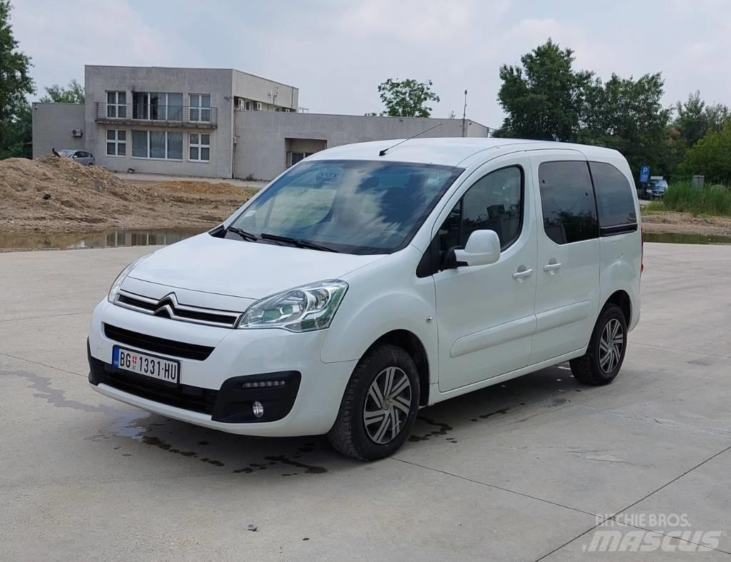 Citroën Berlingo 大型面包车