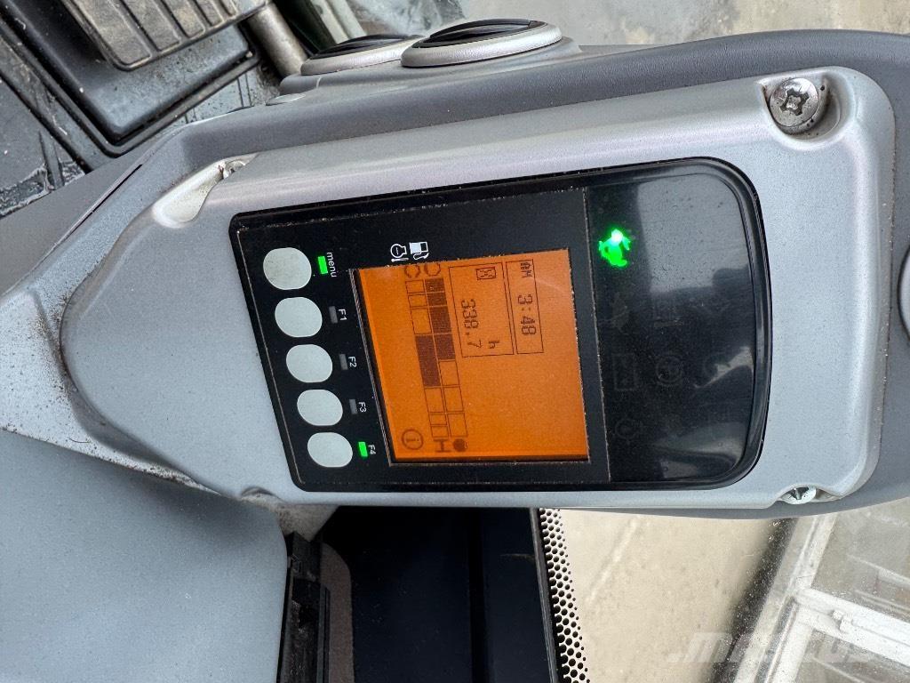 Yanmar SV17VT (04274) 小型挖掘机