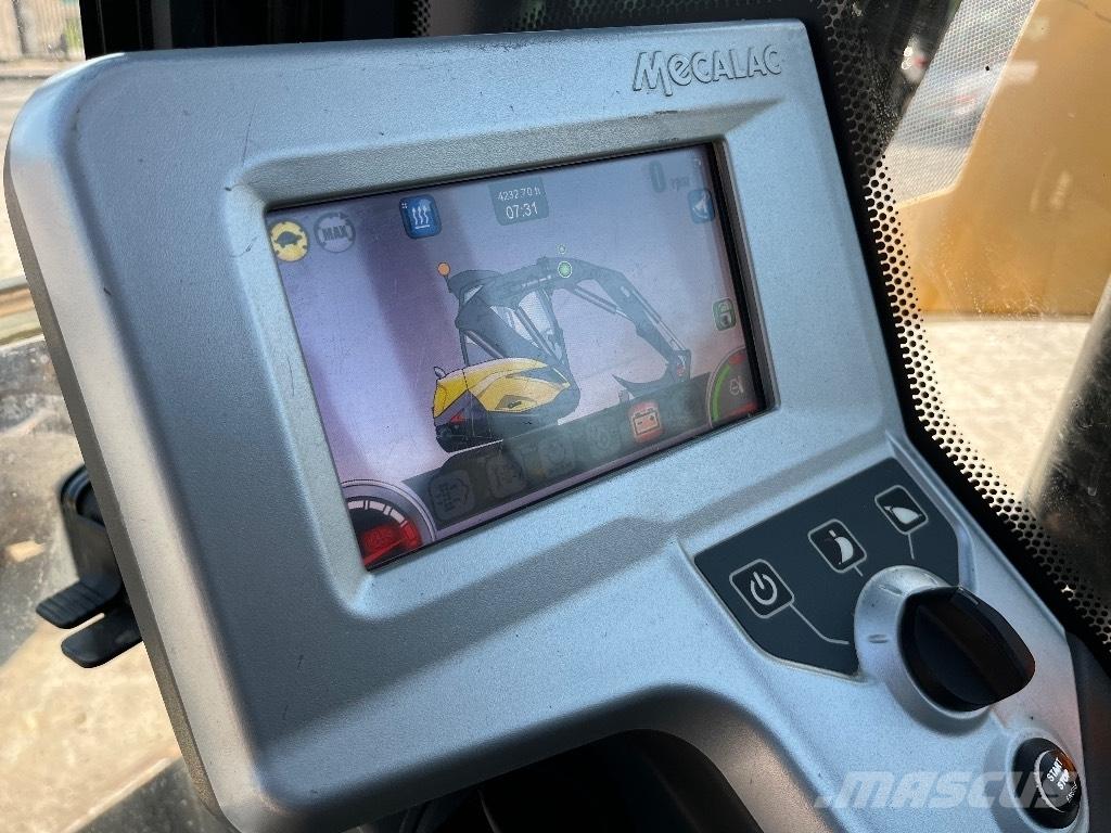 Mecalac 8 MCR 中型挖掘机