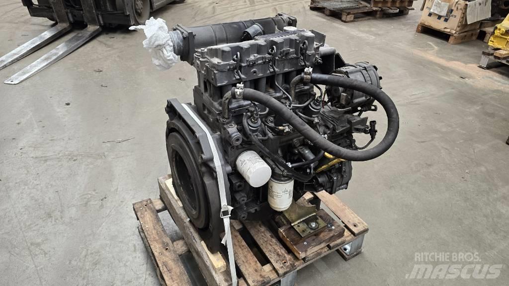 Deutz F3M2011 发动机
