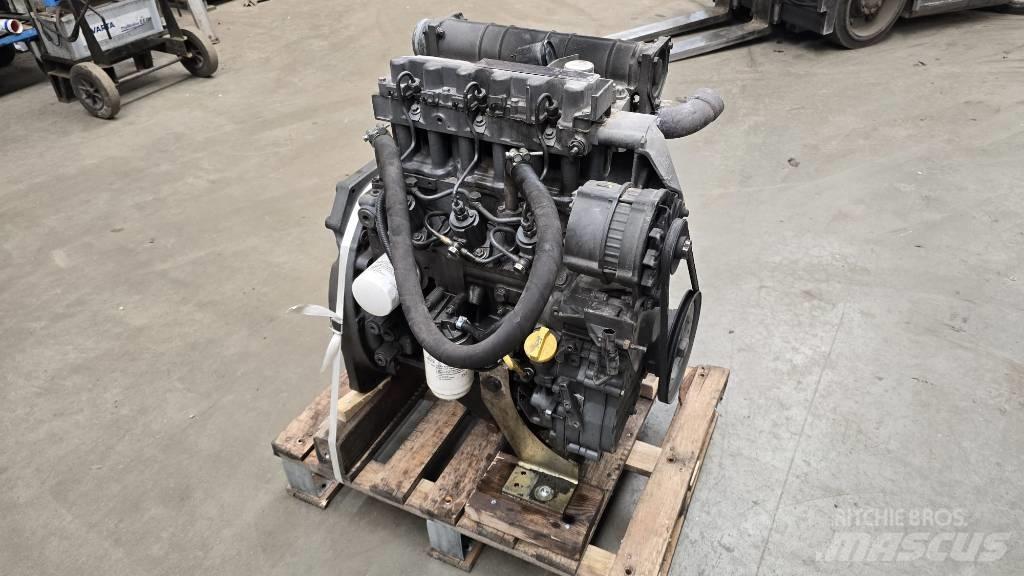 Deutz F3M2011 发动机